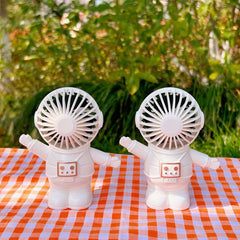 Portable Cartoon Astronaut Style Fan for Outdoor Use